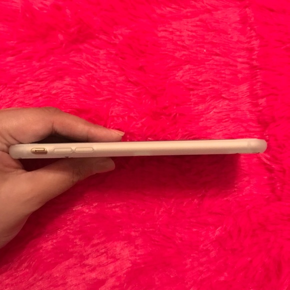 NEW iPhone 7+/8+ Floral Case - Picture 4 of 7